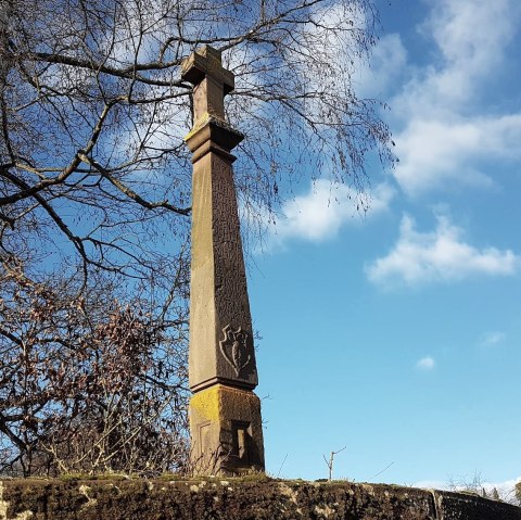 Schaftkreuz im Schlosspark, © Tourist Information Wittlich Stadt & Land