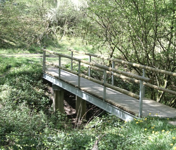 Brücke am Wendelinusweg, © GesundLand Vulkaneifel/ H. Michels