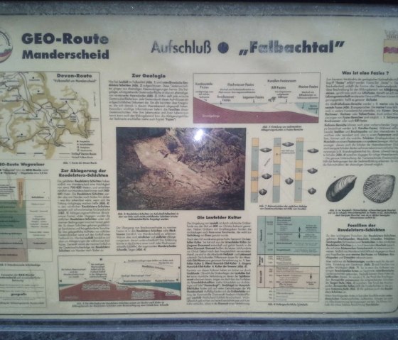 Info Geo-Route, Aufschluß - Steinbruch