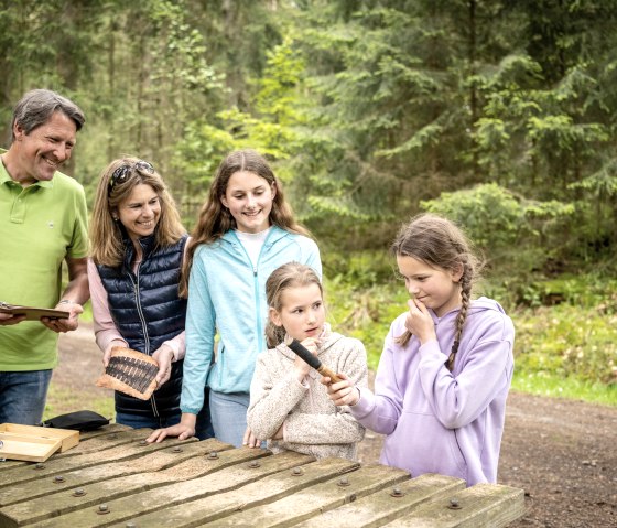 Escape Walk_Familie, © Eifel Tourismus GmbH, Dominik Ketz