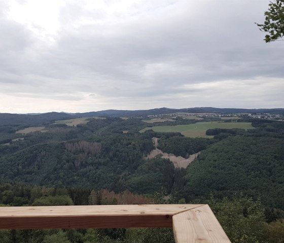 Blick von der Aussichtsplattform am Hochsimmer, © Foto: Svenja Schulze-Entrup, Quelle: Touristik-Büro Vordereifel