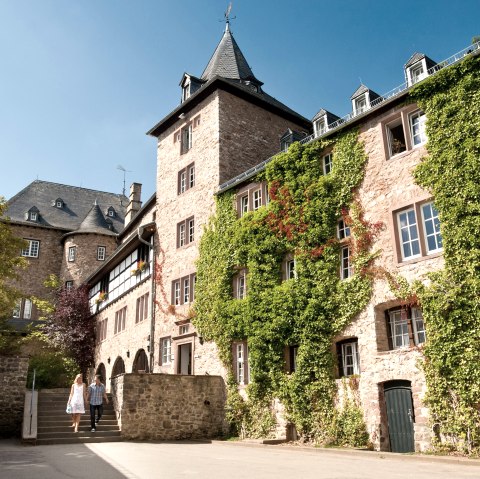 Burg Blankenheim Innenhof, © Eifel Tourismus GmbH, Dominik Ketz