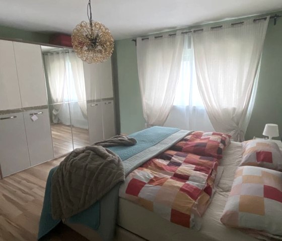 Schlafzimmer 1 andere Perspektive