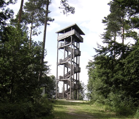 Aussichtsturm Dierscheid an der Meulenwaldroute, © Tourist-Information Wittlich Stadt und Land