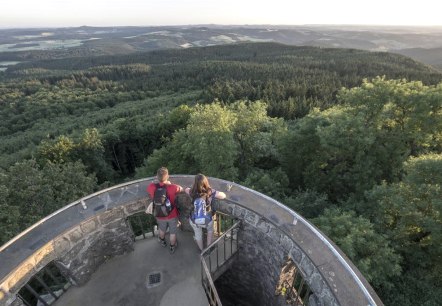 Hohe Acht mit dem Kaiser-Wilhelm-Turm, © Kappest/CG Adenau