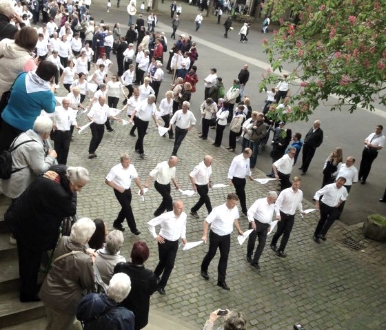 Echternach jumping procession, © Echternacher Springprozession