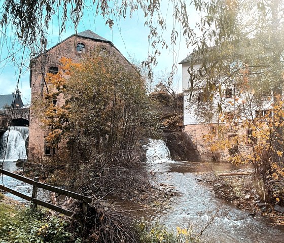 Watervallen in het stadspark, © Felsenland Südeifel Tourismus GmbH, AC Krebs