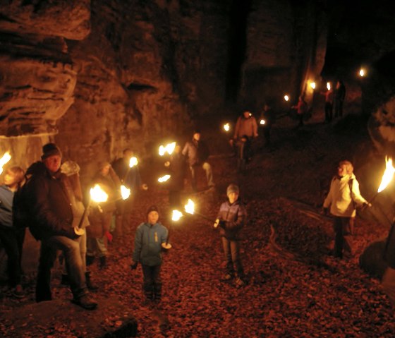 Fackelwanderng in der Teufelsschlucht, © Felsenland Südeifel Tourismus GmbH