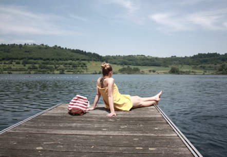 Schwimmen im Schalkenmehrener Maar, © GesundLand Vulkaneifel