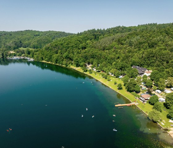 Laacher See mit Segelclub und Campingplatz, © Eifeltourismus GmbH, Dominik Ketz