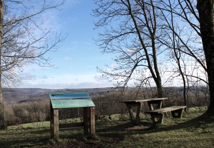 Wanderparkplatz Eifel-Blick Jugendherberg, © Rursee-Touristik GmbH