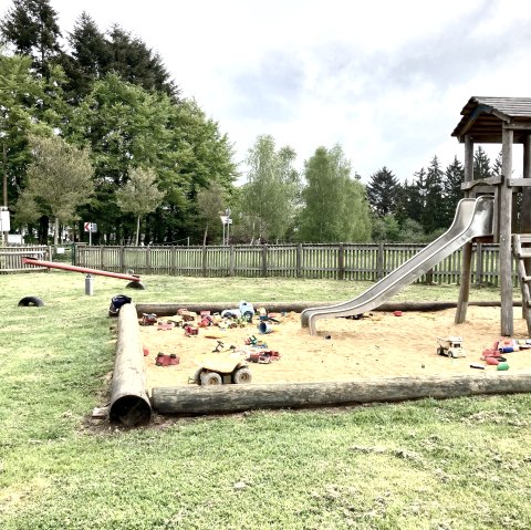 idyllischer Spielplatz in Mohrweiler, © TI Bitburger Land