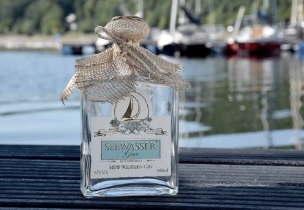 Rurländer Seewasser Gin, © Gentle Water Company