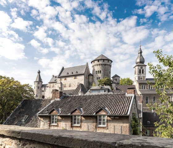 Vue sur le château, © Eifel-Tourismus GmbH, AR, shapefruit AG