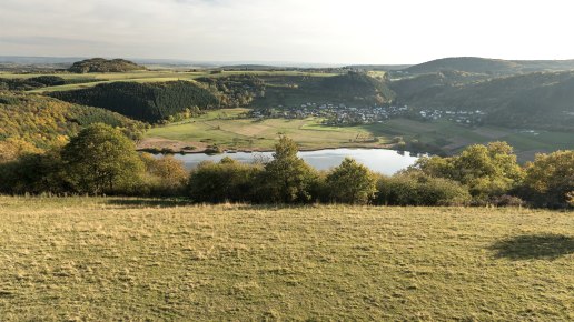 Blick ins Meerfelder Maar, © Eifel Tourismus GmbH