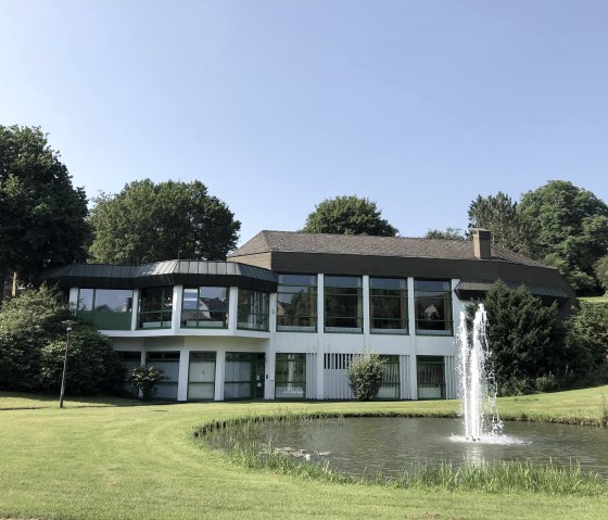 Verleih im Kurhaus Manderscheid, © GesundLand Vulkaneifel GmbH