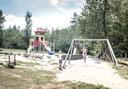 Der Waldspielplatz, © Grünmetropole - Dennis Stratmann