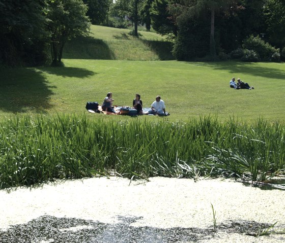 Picknick im Kurpark, © GesundLand Vulkaneifel