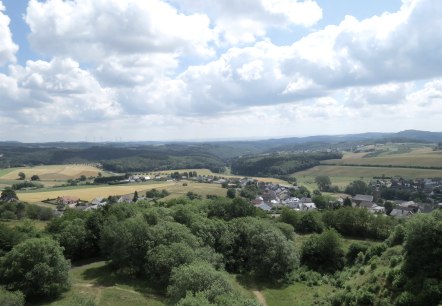 Blick auf Boos vom Booser Eifelturm, © Foto: Svenja Schulze-Entrup, Quelle: Touristik-Büro Vordereifel