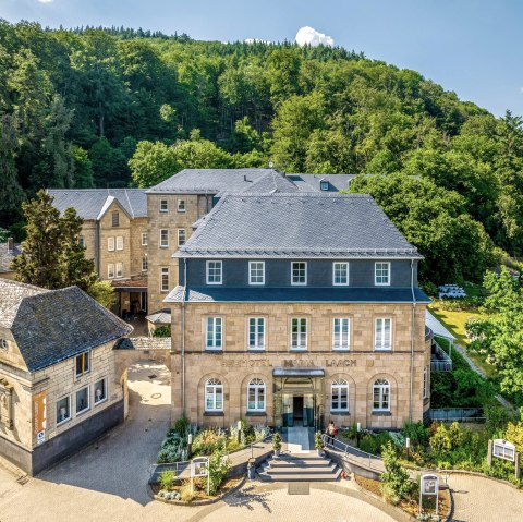 Seehotel Aussenansicht, © Eifel Tourismus GmbH, Dominik Ketz