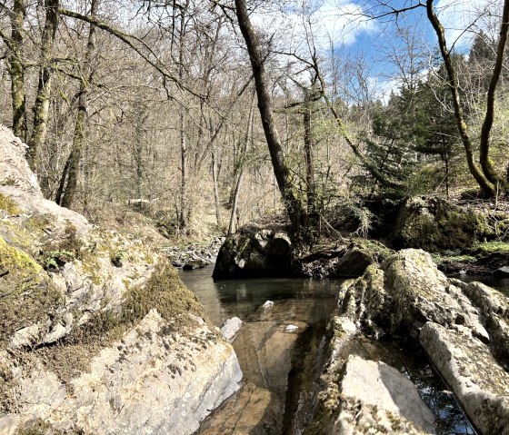 Steinformation an der Kleinen Kyll, © GesundLand Vulkaneifel