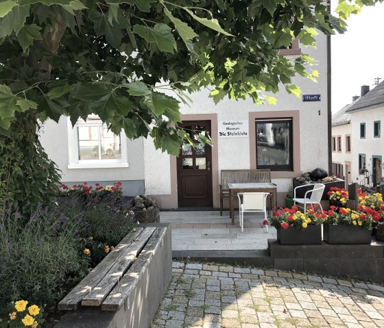 Marktplatz in Manderscheid, © GesundLand Vulkaneifel GmbH