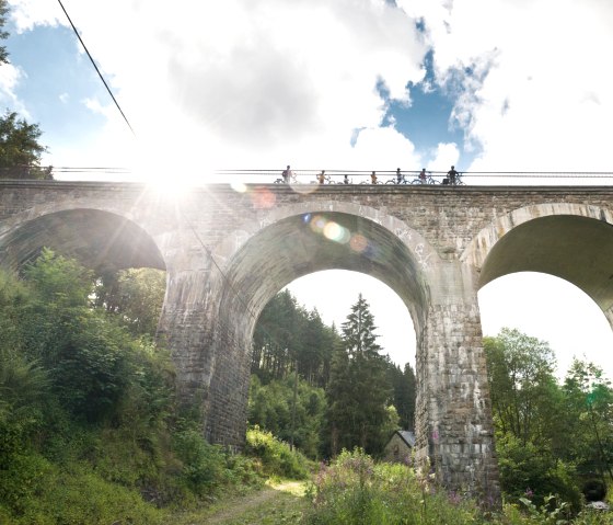 Radtour Eifel: Vennbahn, Reichensteiner Viadukt, © vennbahn.eu