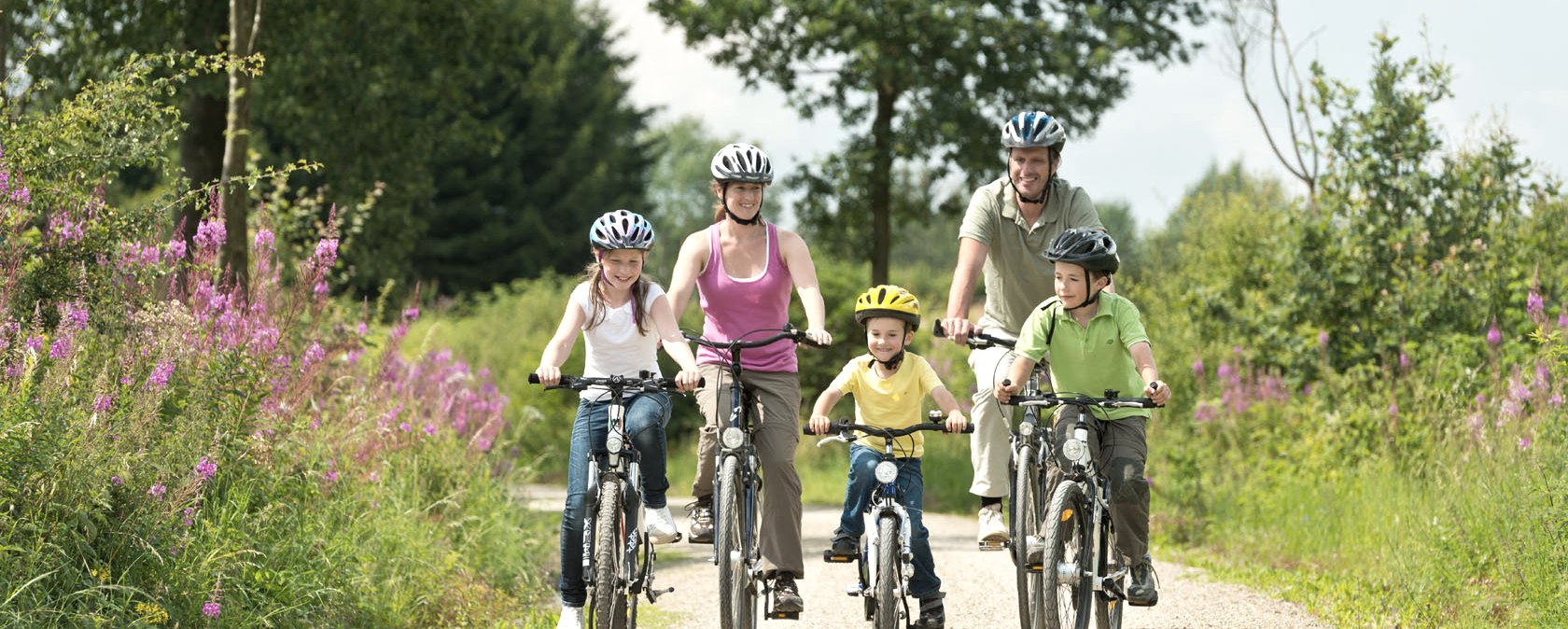 Radtouren mit Kindern in der Eifel: Entspannt auf alten Bahntrassen oder Flussradwegen fernab vom Straßenverkehr., © vennbahn.eu