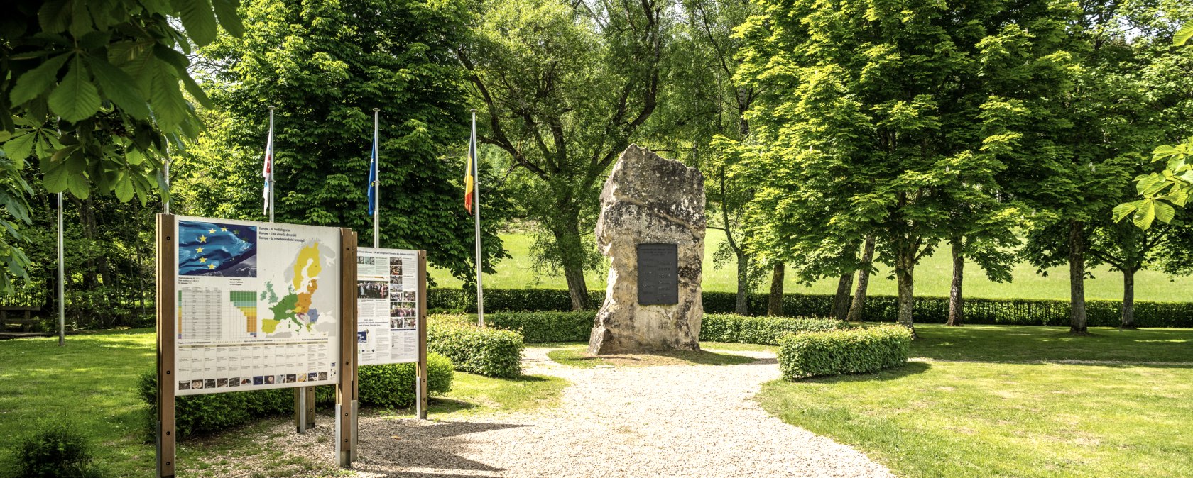 Das Europadenkmal am Dreiländereck Ouren, © Eifel Tourismus GmbH, Dominik Ketz