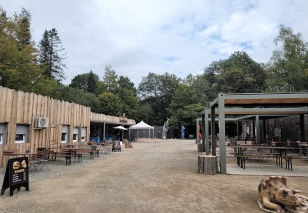 Dino's Diner im Dinopark Teufelsschlucht, © Felsenland Südeifel Tourismus GmbH