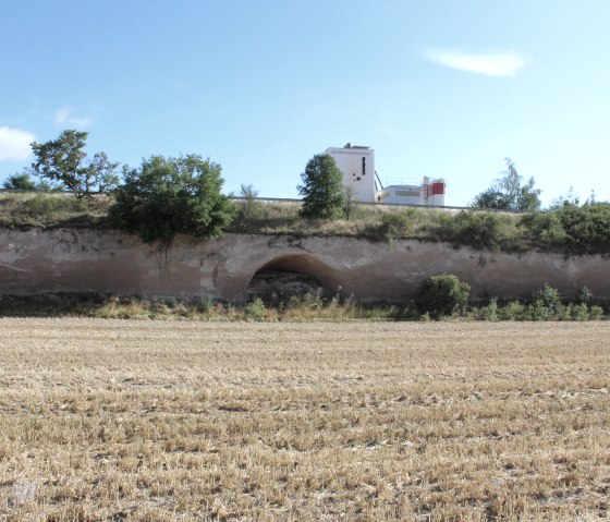 "Krufter Bachtal" - Stollen im Tuff, © VG Pellenz/Manea