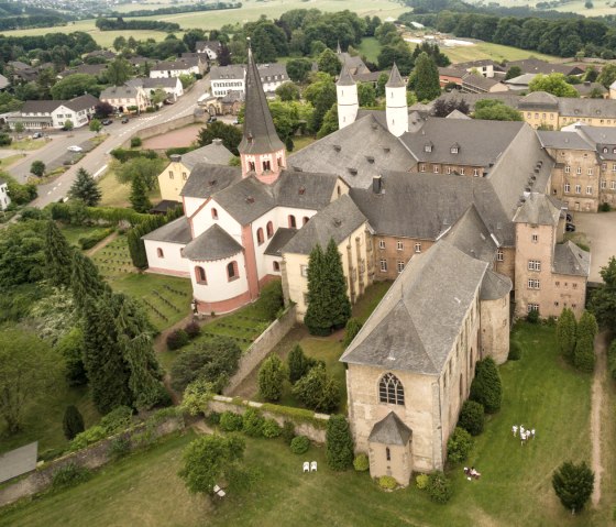 Eifelsteig, Kloster Steinfeld, © Eifel Tourismus GmbH - Dominik Ketz