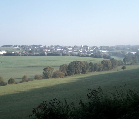 Blick auf Bleialf, © Naturpark Nordeifel Geschäftsstelle Prüm