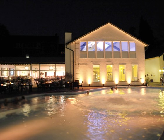 Abendkulisse Meerwasserpool & Restaurant