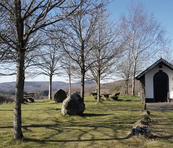 Rochuskapelle zwischen Kirchwald und Langenfeld, © Foto: Svenja Schulze-Entrup, Quelle: Touristik-Büro Vordereifel