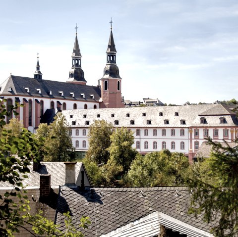 St. Salvator Basilika mit ehemaliger Abtei Prüm, © Tourist-Information Prümer Land / PM Studio