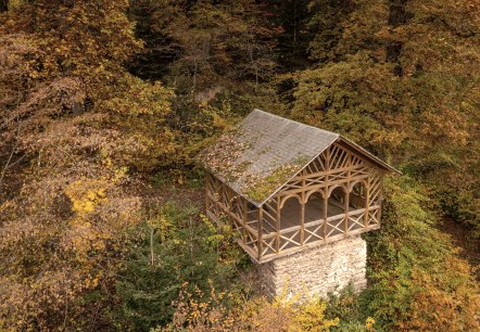 Die Balduinshütte thront über dem Liesertal, © Eifel Tourismus GmbH