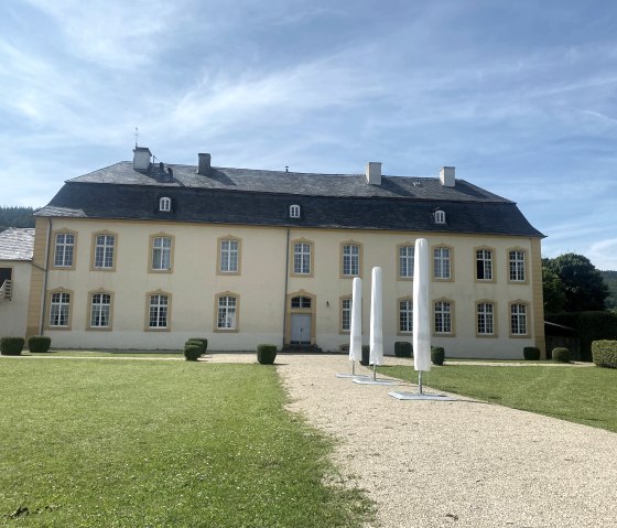 Schloss Niederweis, © Felsenland Südeifel Tourismus GmbH / Anna Carina Krebs