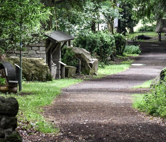 Wegeverlauf, © J. Zimpel-Nonn/Vulkanregion Laacher See