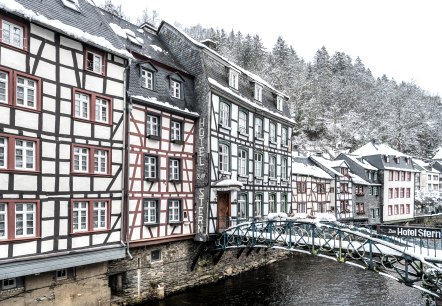 Monschau Hoteleingang, © Eifel Tourismus GmbH, Dominik Ketz