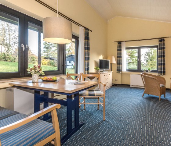 Ferienhau Kastanie, Wohnzimmer, © Sporthotel Grafenwald