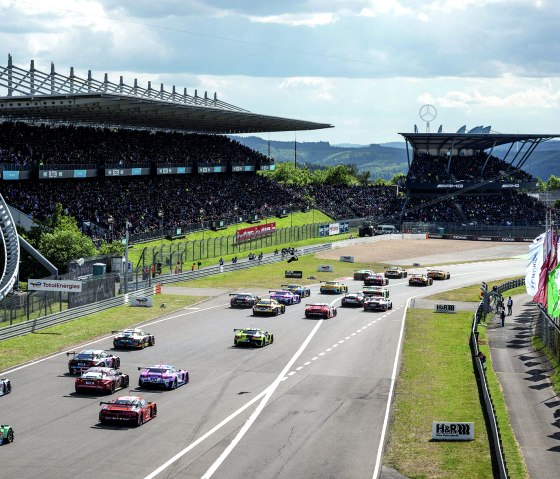 24h Rennen, © Nürburgring1927GmbH+Ko.KG©GruppeCPhotography