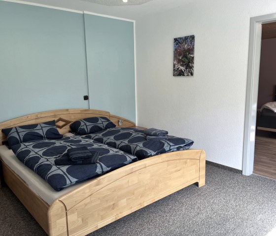 Schlafzimmer 2