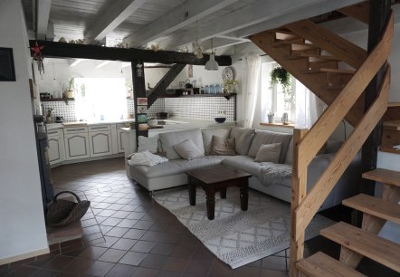 open-plan kitchen and living area, © Rainer Putz