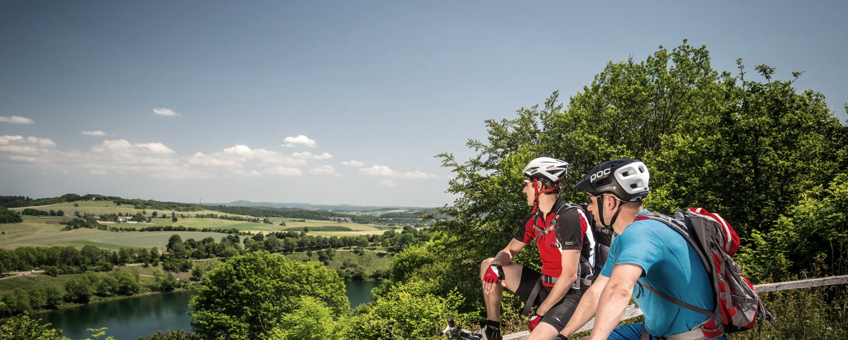 Mountainbiker am Weinfelder Maar, © Rheinland-Pfalz Tourismus GmbH, D. Ketz