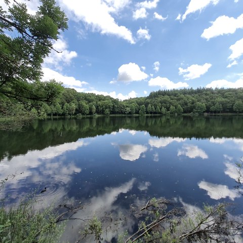 Holzmaar Wolkenspiel