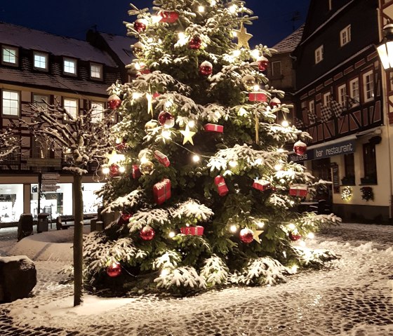 Weihnachtsbaum in Adenau, © Daniela Scheffold