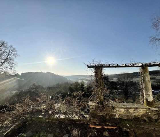 Panorama, © Nordeifel Tourismus GmbH & Burghaus und Vill Kronenburg