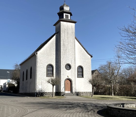 Ansicht der Kirche, © Foto: Michael Augel, Quelle: Touristik-Büro Vordereifel