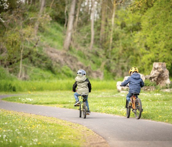 Wasserspielplatz Mertloich am Maifeld-Radweg, © Eifel Tourismus GmbH, Dominik Ketz